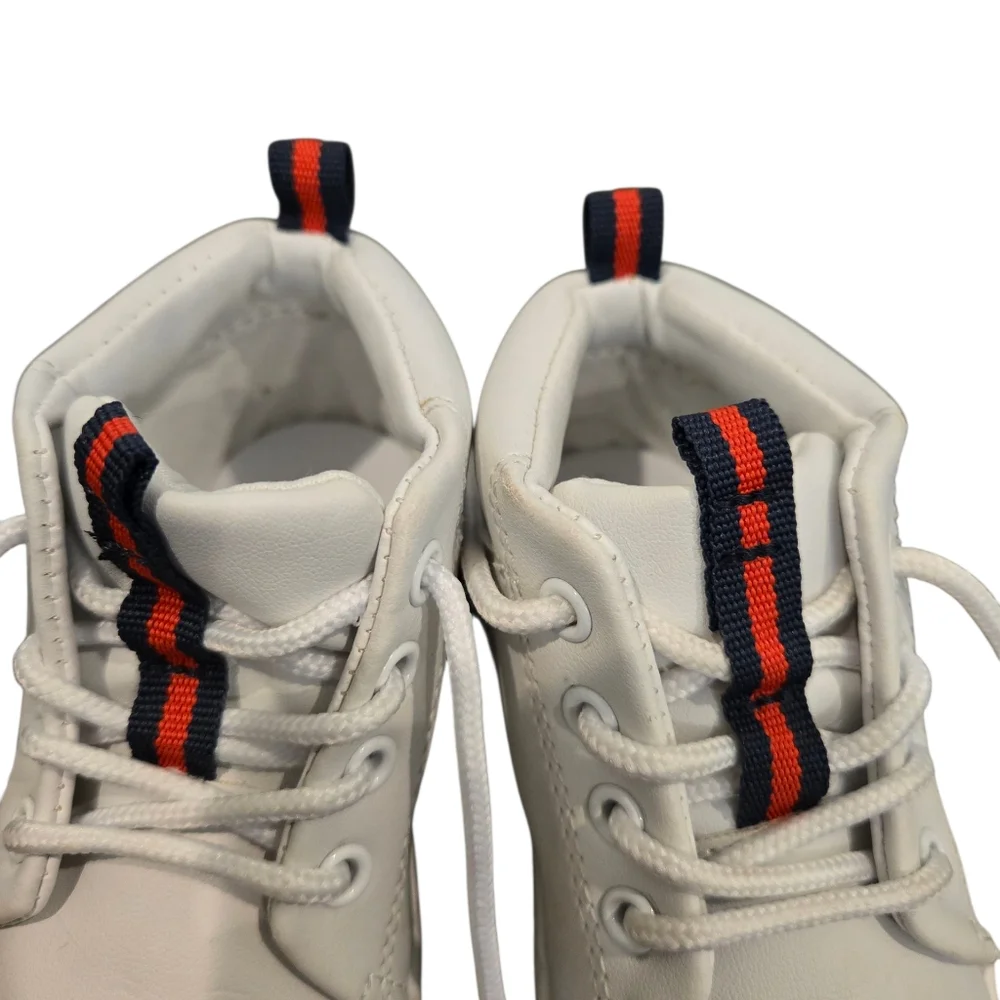 Trimfoot White Rubber Sole Lace Up Baby Shoes Size 3